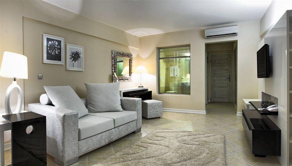 Lavista Boutique Hotel & Spa (Adults Only) Kusadası Esterno foto