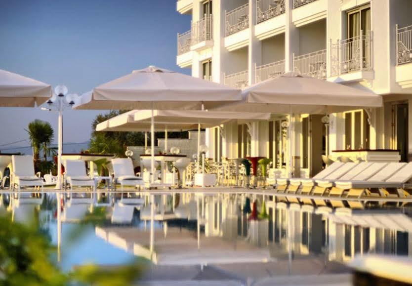 Lavista Boutique Hotel & Spa (Adults Only) Kusadası Esterno foto